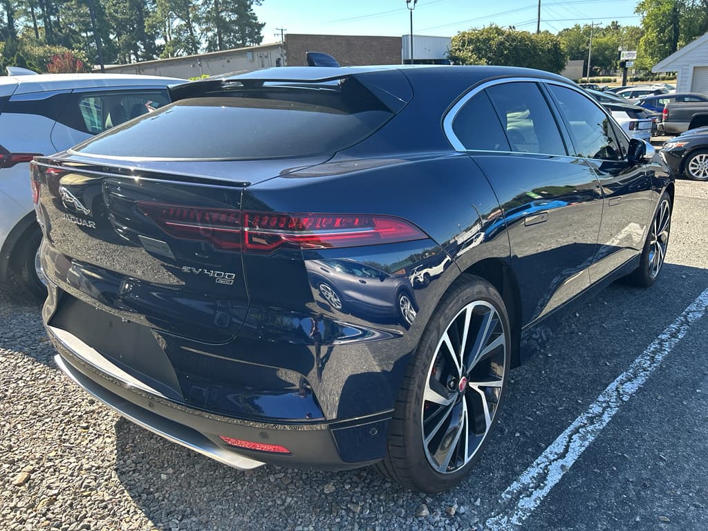2022 Jaguar I-Pace view 3