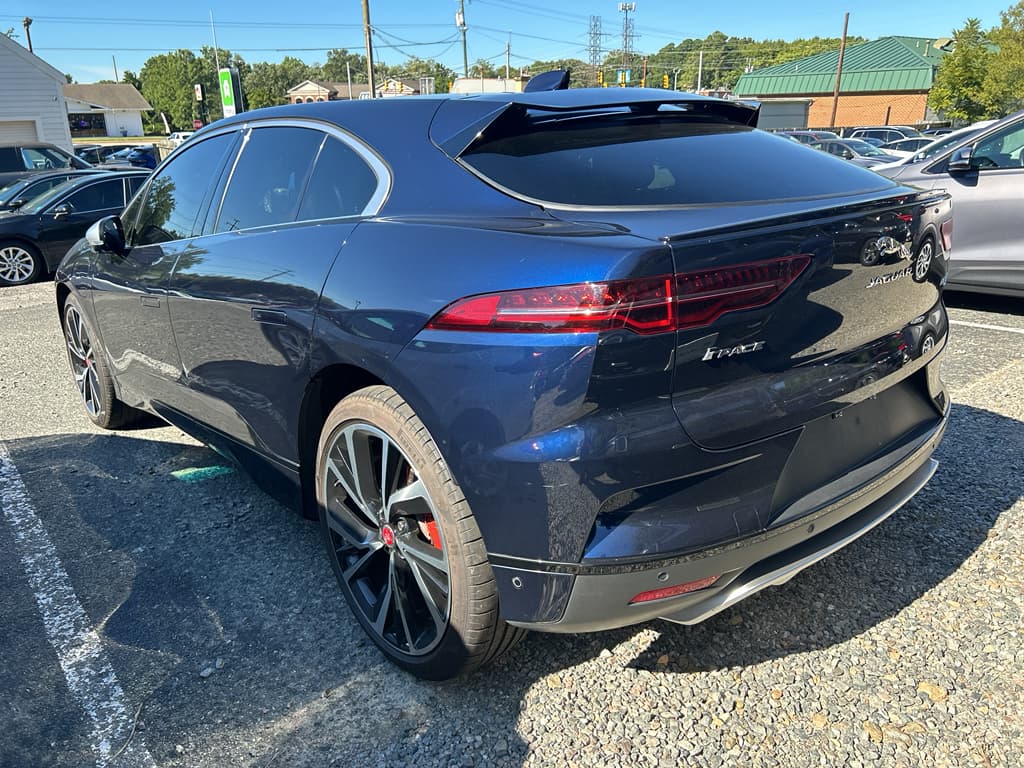 2022 Jaguar I-Pace view 2