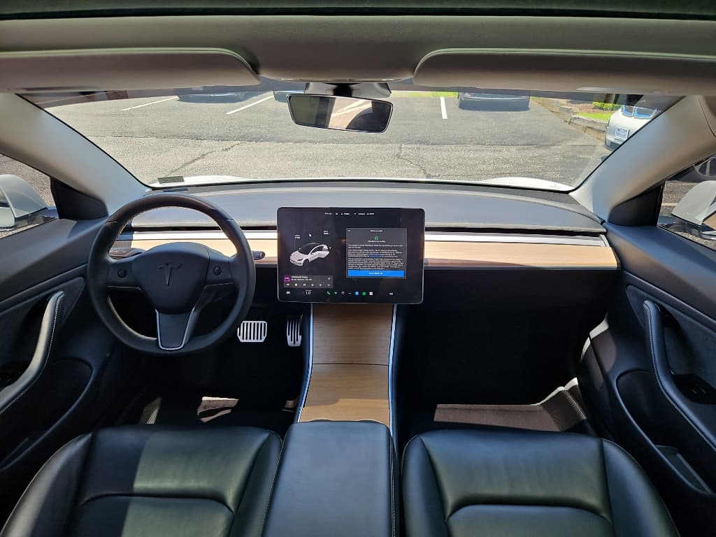 2020 Tesla Model 3 view 15