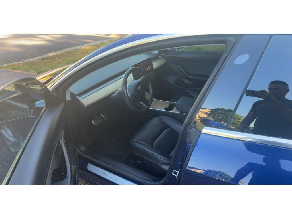 2020 Tesla Model 3 view 5