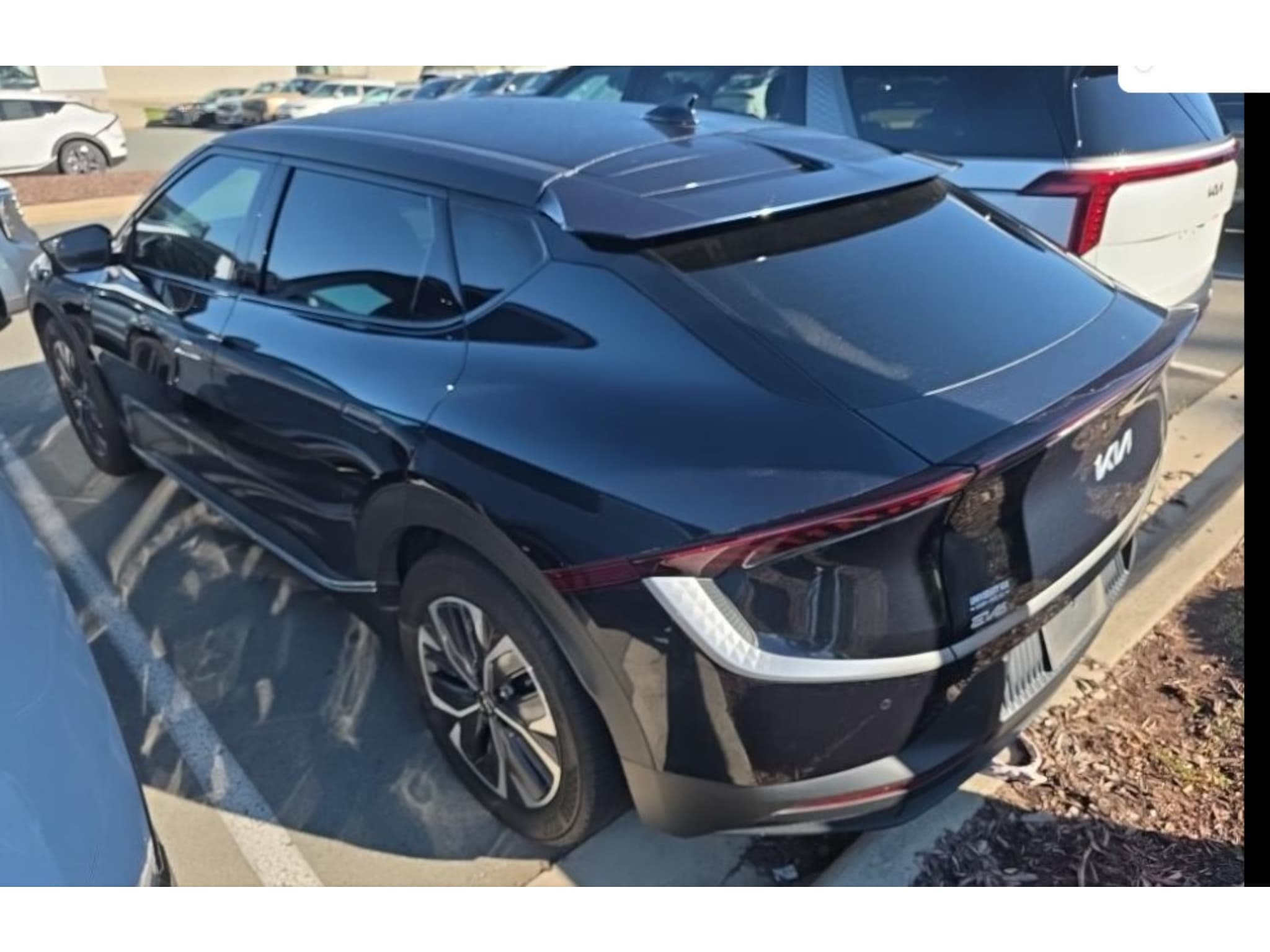 2024 Kia EV6 view 3