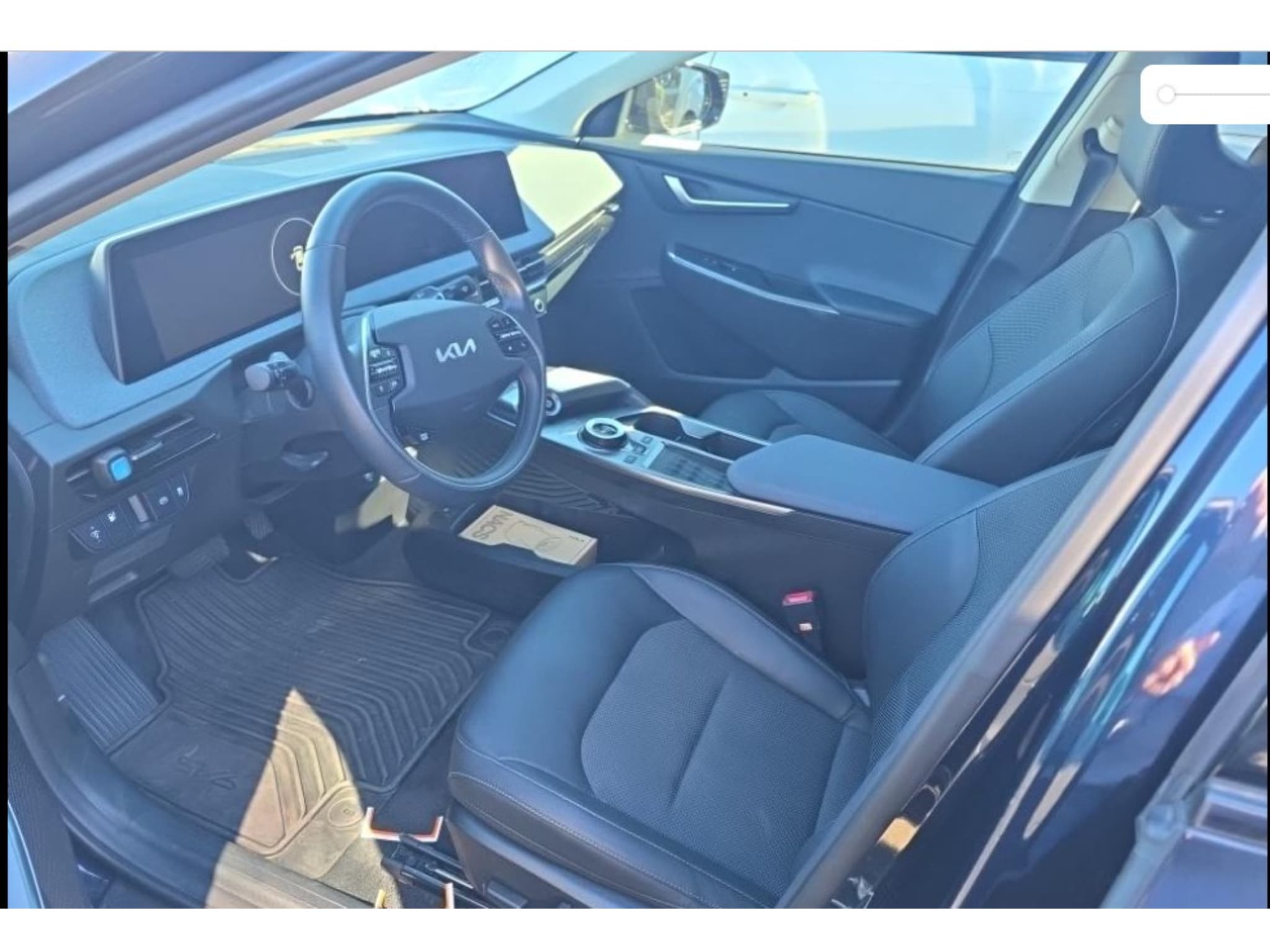 2024 Kia EV6 view 4