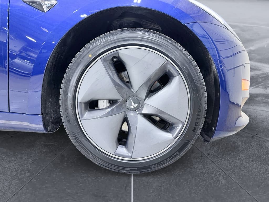 2020 Tesla Model 3 view 33
