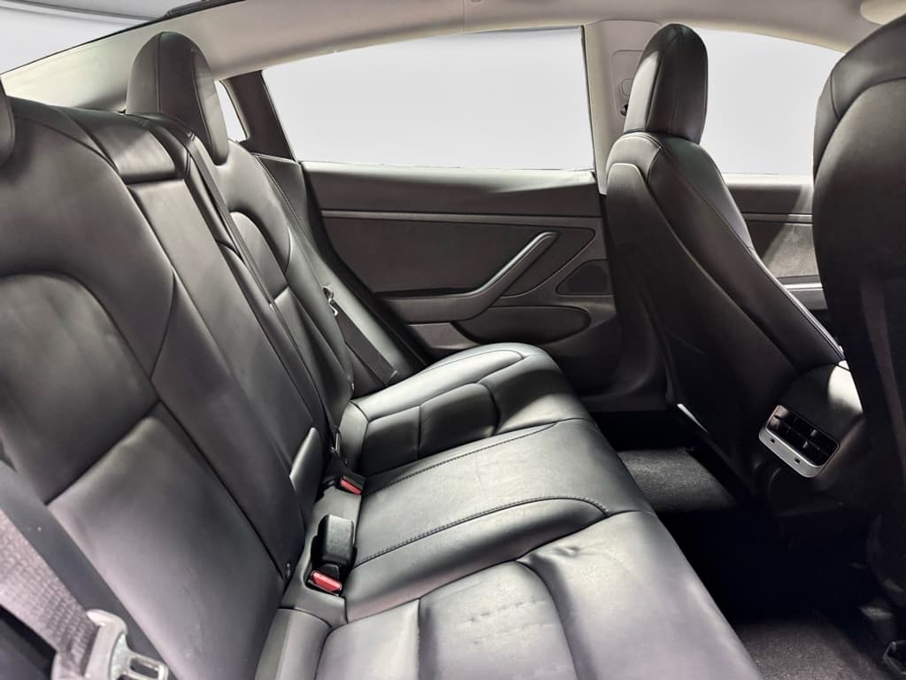 2020 Tesla Model 3 view 20