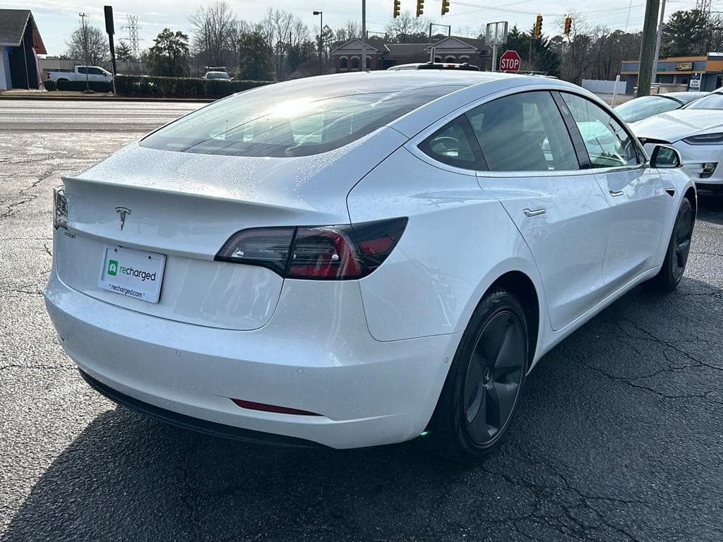 2020 Tesla Model 3 view 3