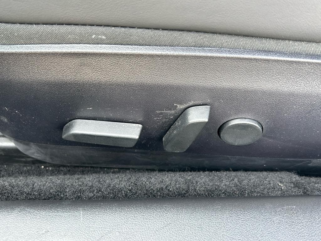 2020 Tesla Model 3 view 7