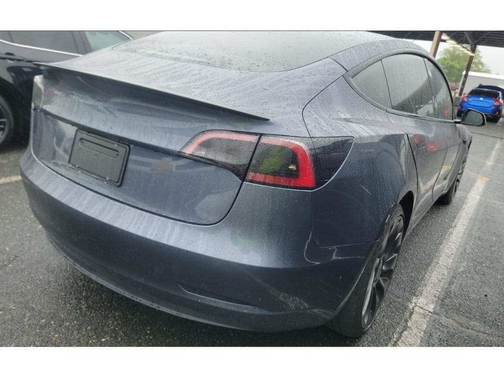 2023 Tesla Model 3 view 3