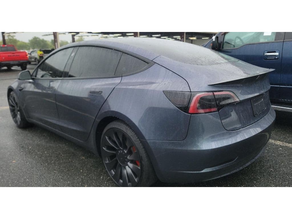2023 Tesla Model 3 view 4
