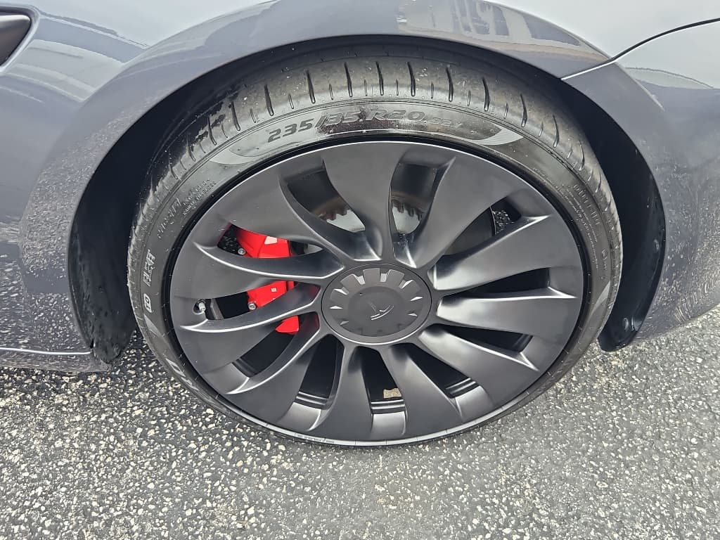 2023 Tesla Model 3 view 28