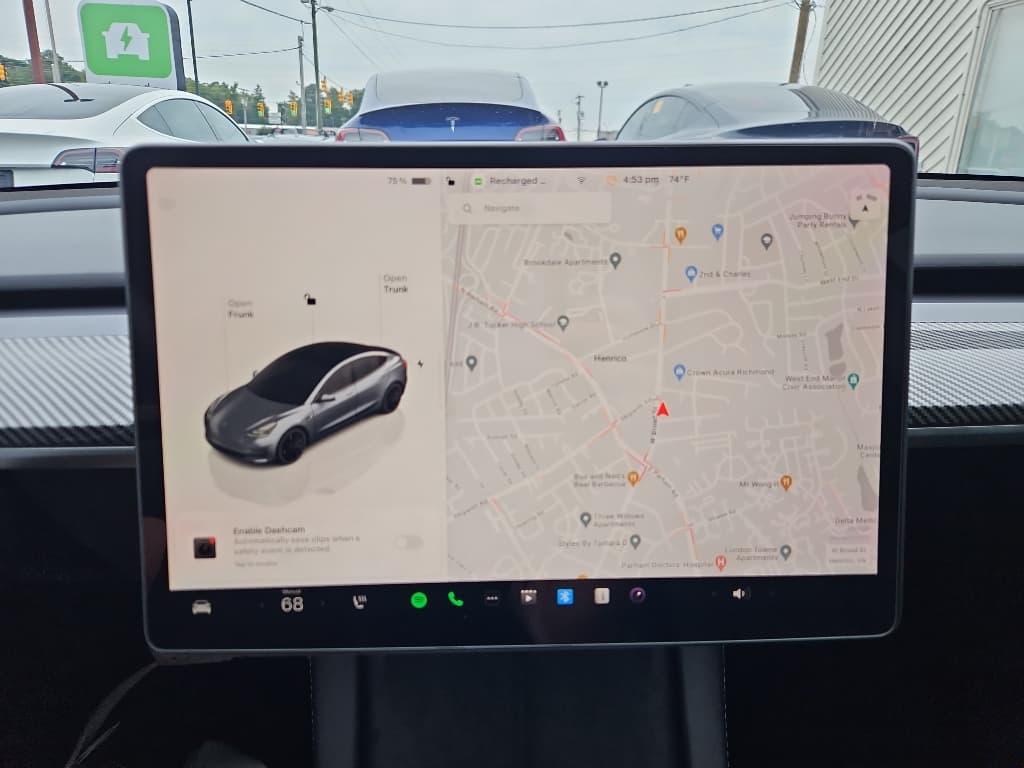 2023 Tesla Model 3 view 11