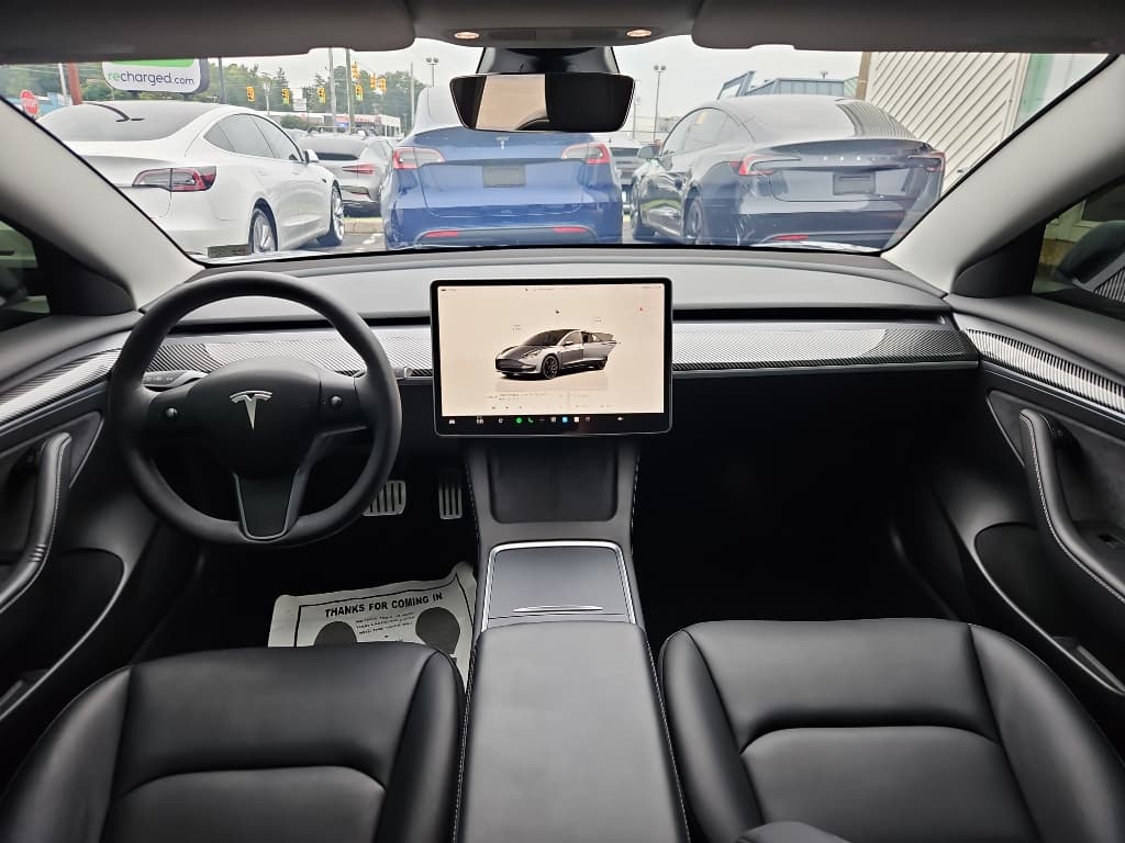 2023 Tesla Model 3 view 13