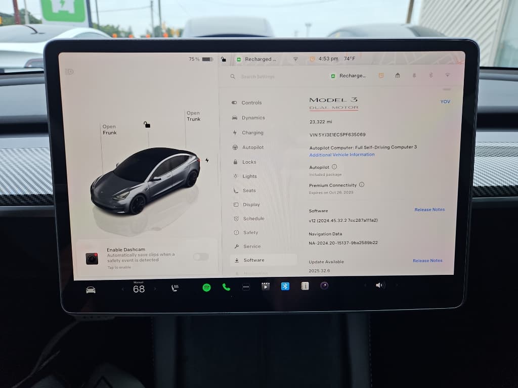 2023 Tesla Model 3 view 10