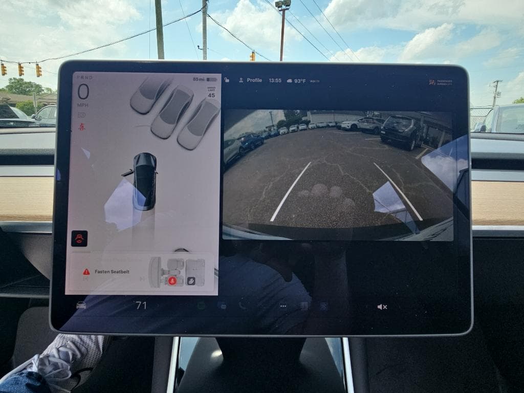 2020 Tesla Model 3 view 11