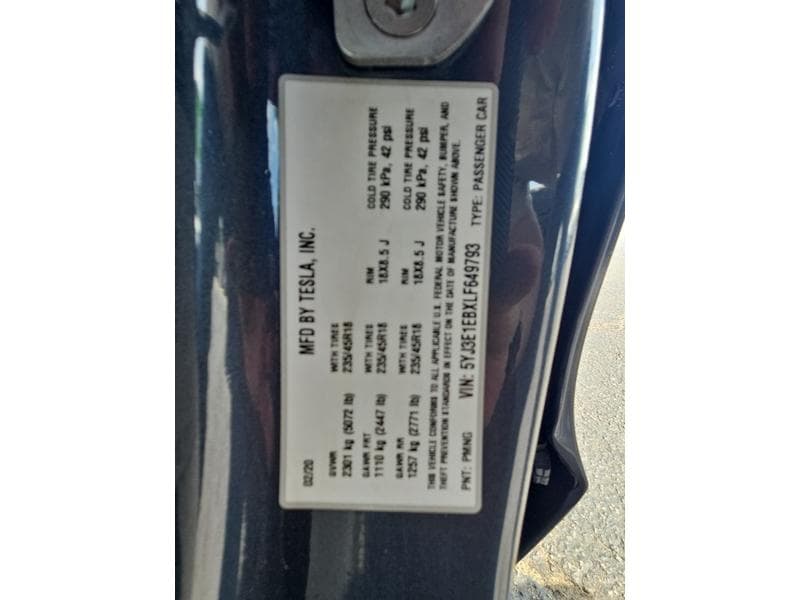 2020 Tesla Model 3 view 20