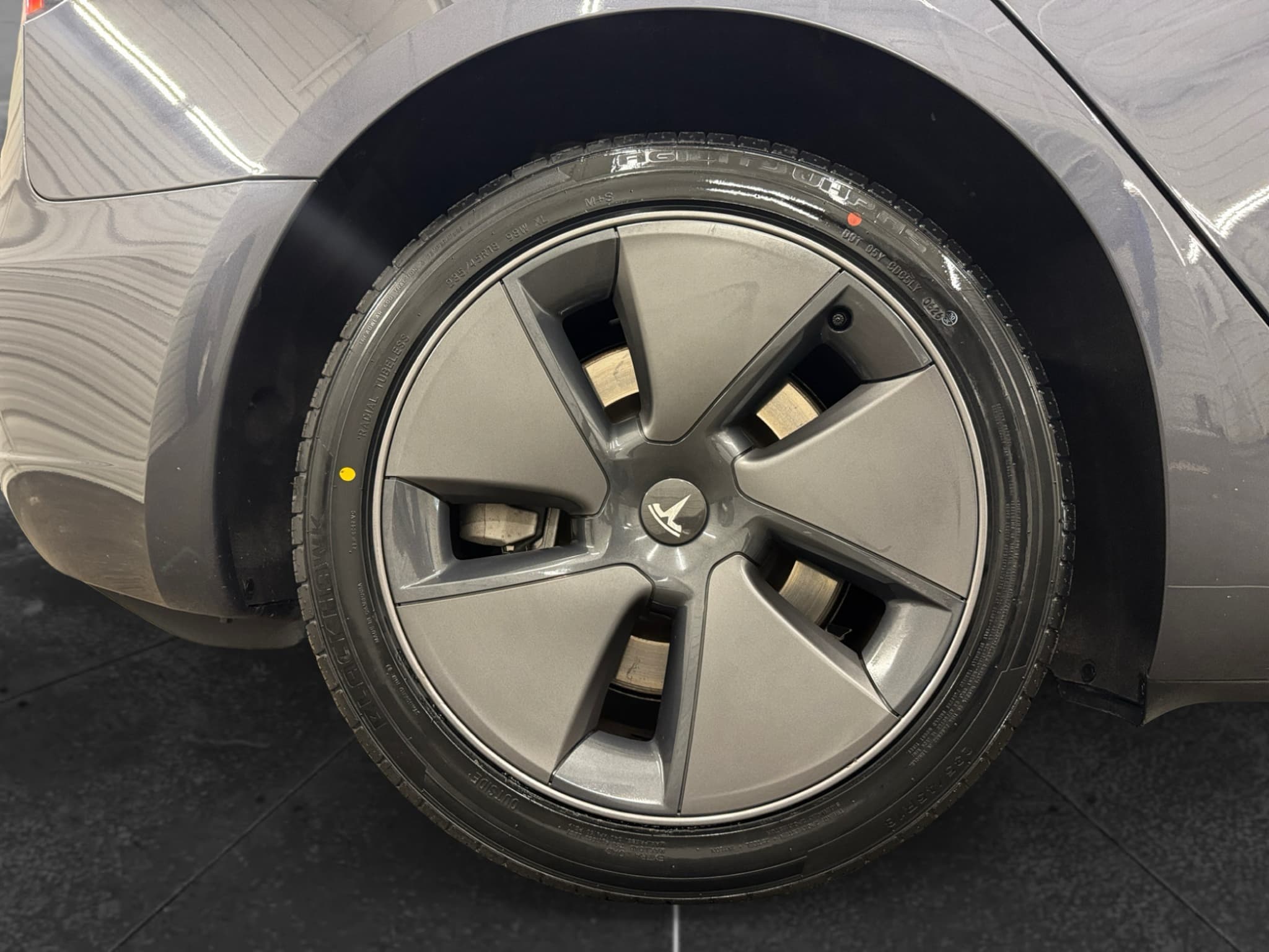 2023 Tesla Model 3 view 17