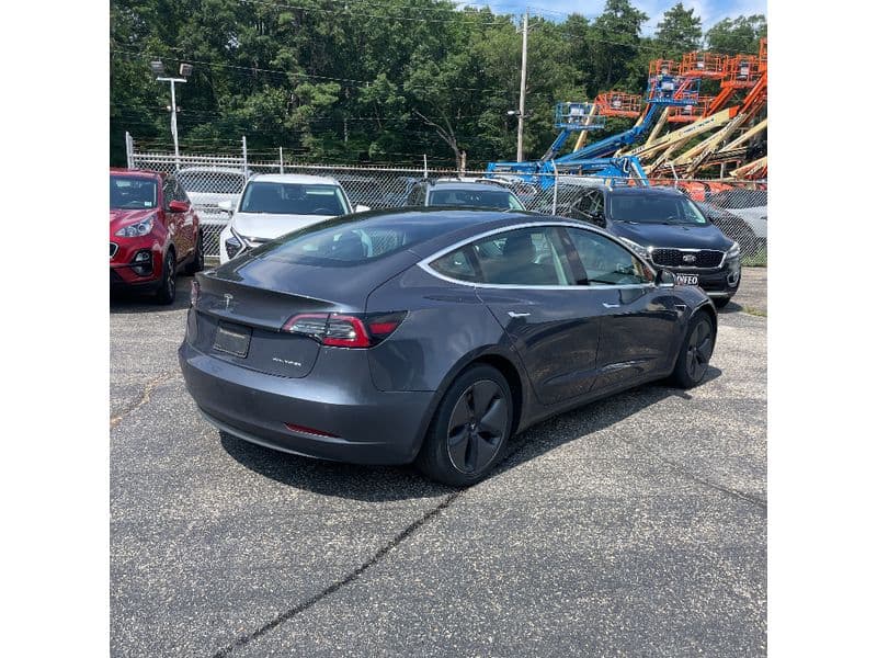 2020 Tesla Model 3 view 3