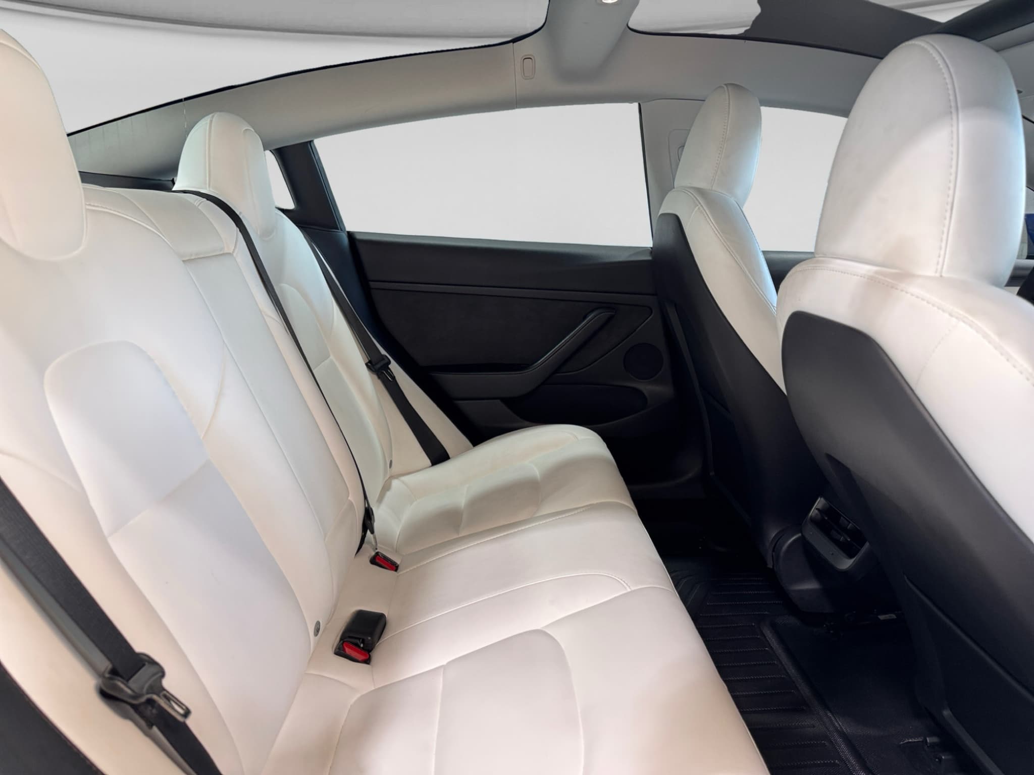 2023 Tesla Model 3 view 21