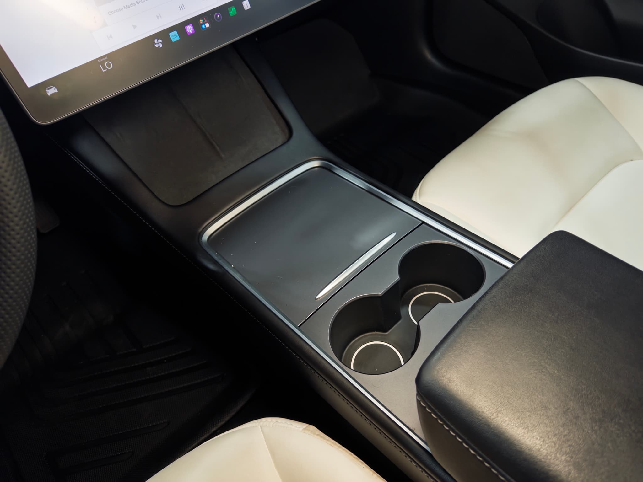 2023 Tesla Model 3 view 18