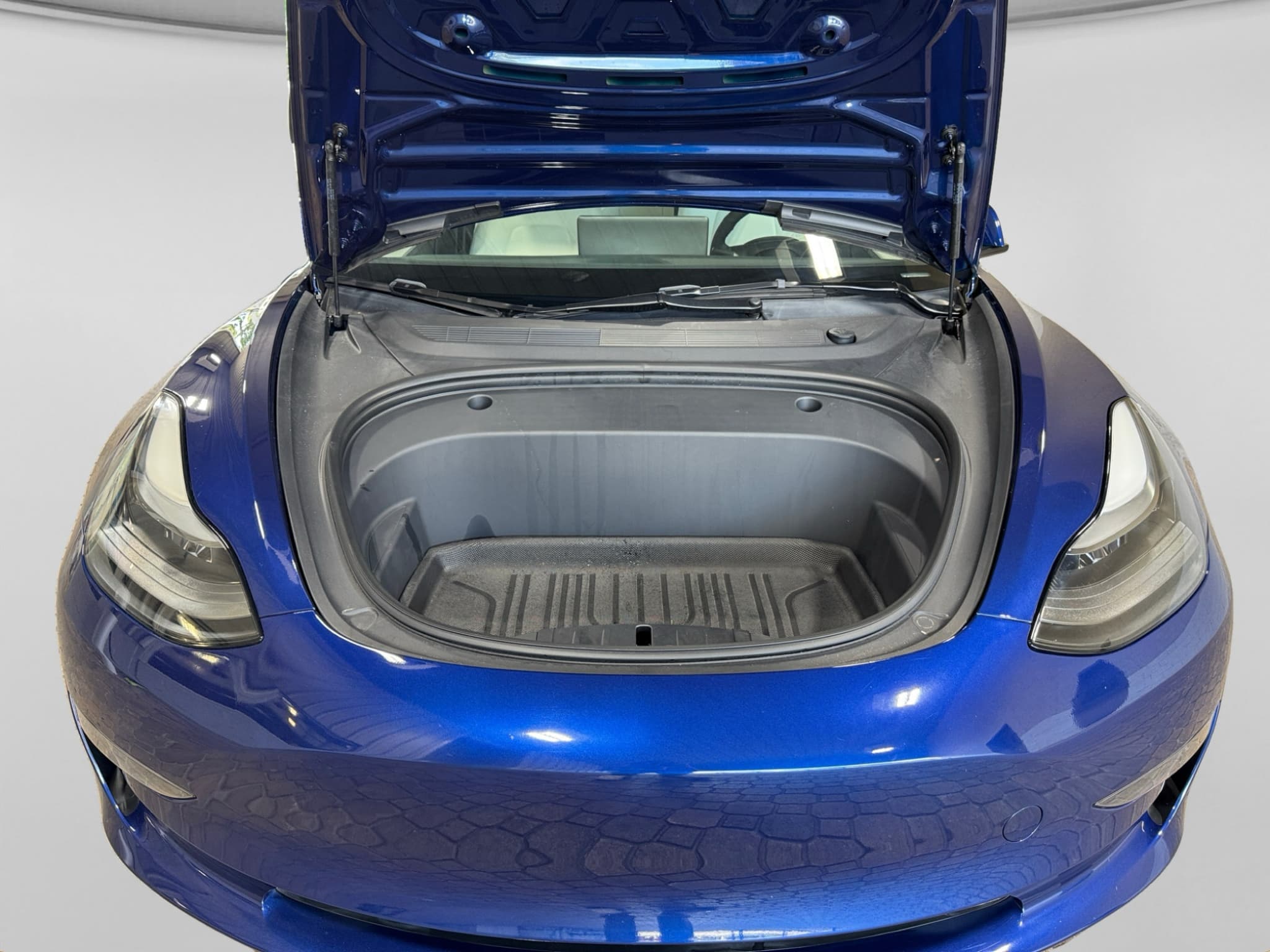 2023 Tesla Model 3 view 24