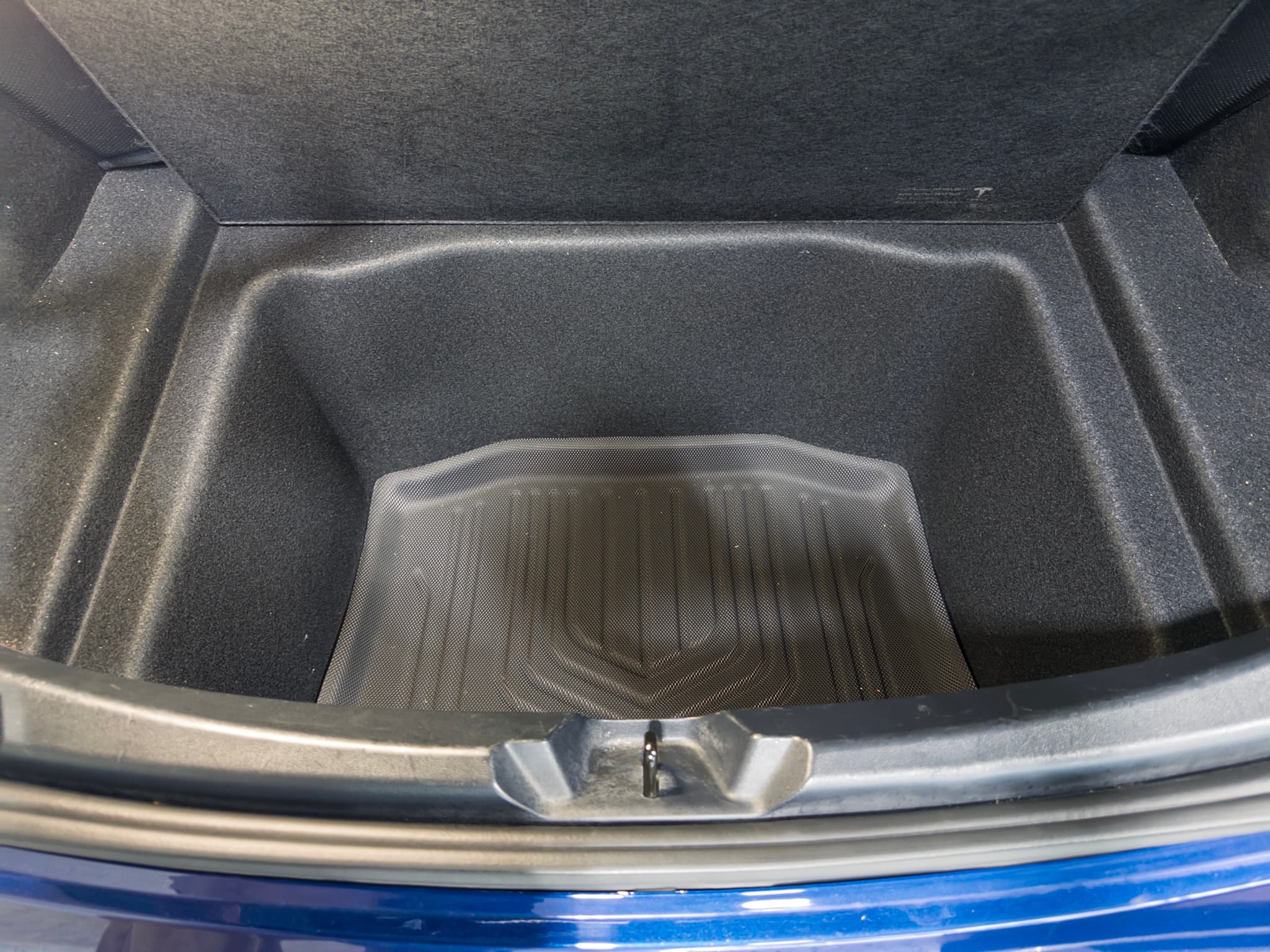2023 Tesla Model 3 view 27