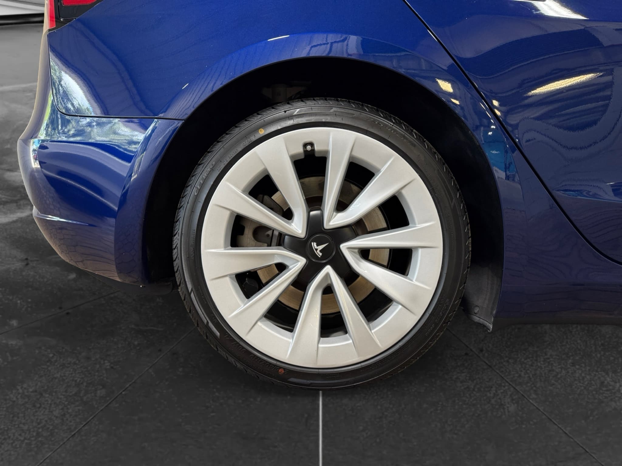 2023 Tesla Model 3 view 36