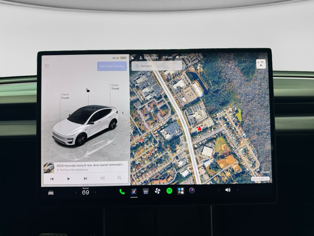 2026 Tesla Model Y view 10