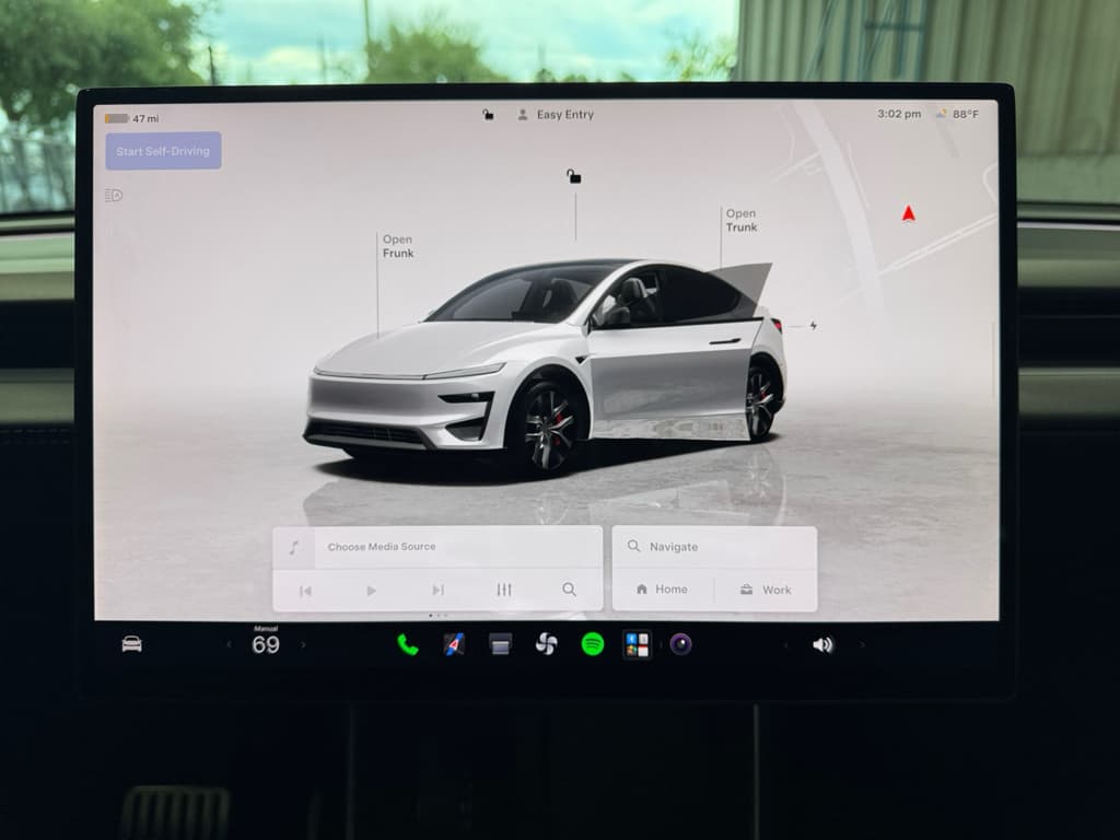 2026 Tesla Model Y view 9
