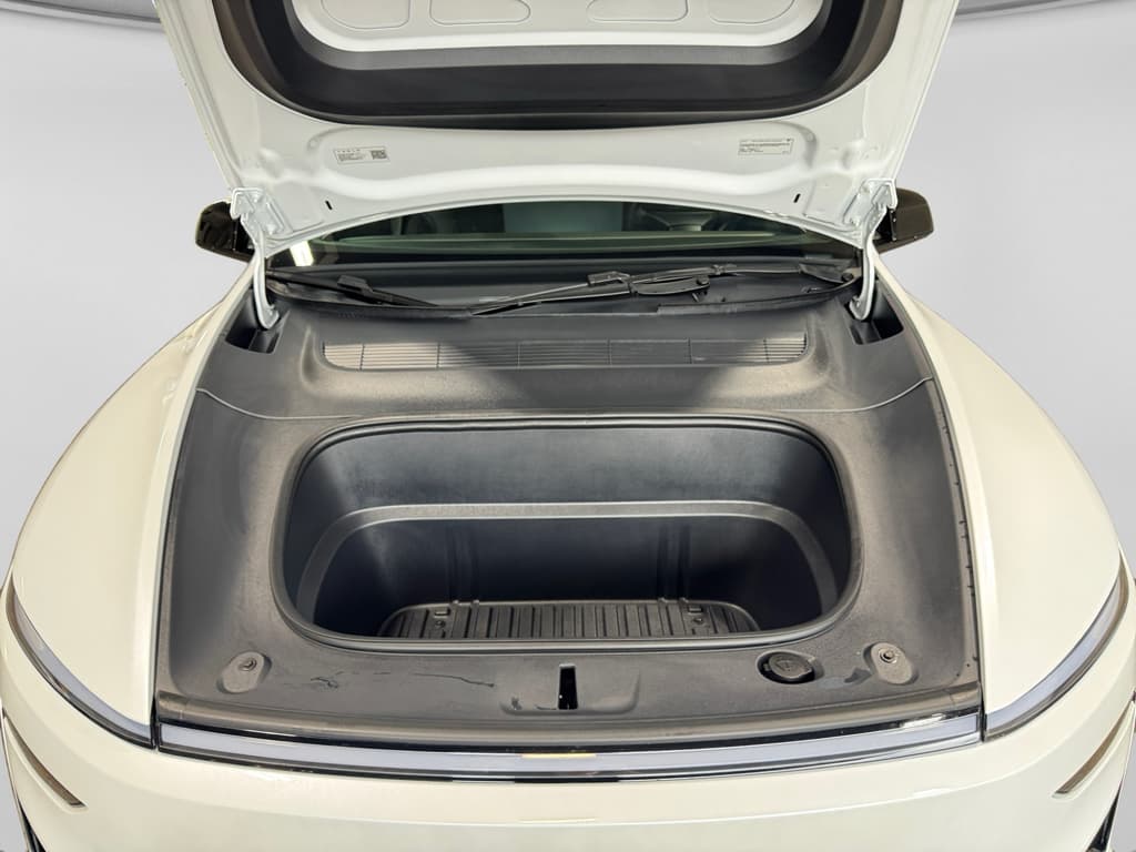 2026 Tesla Model Y view 24