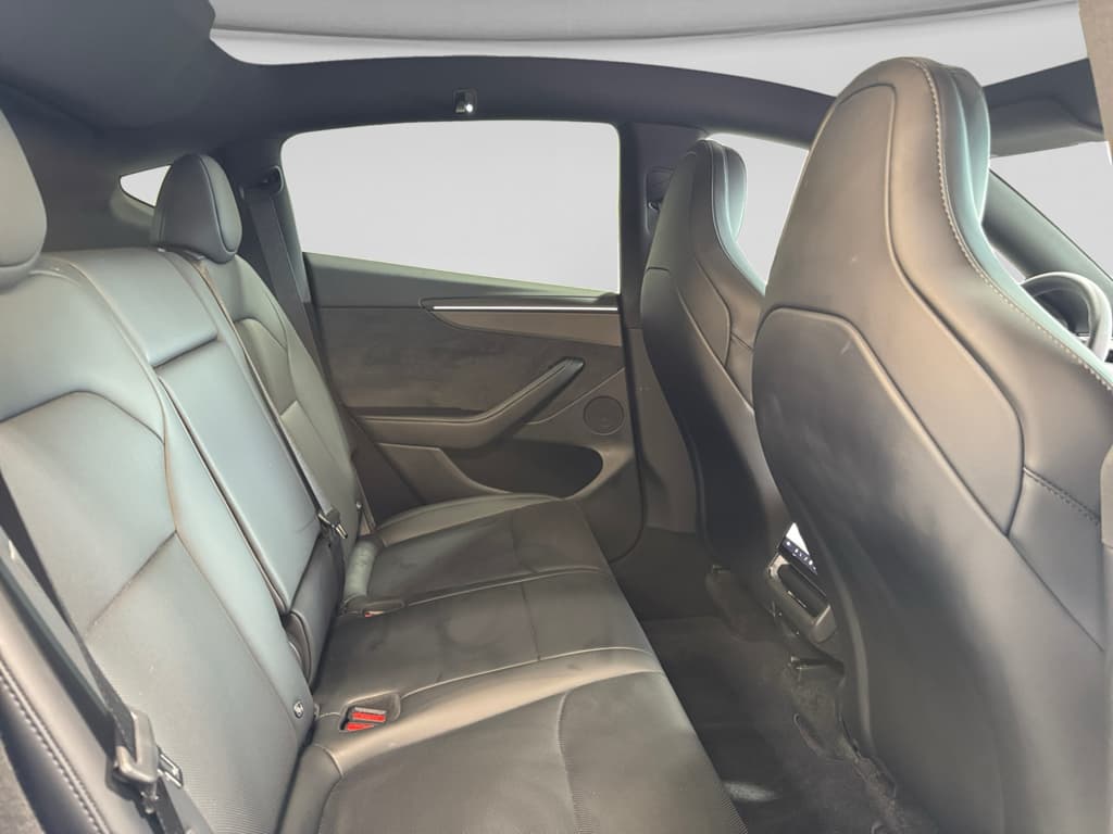 2026 Tesla Model Y view 21