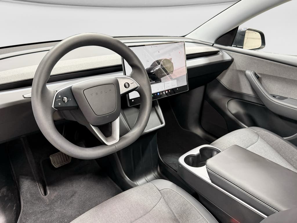 2026 Tesla Model Y view 15