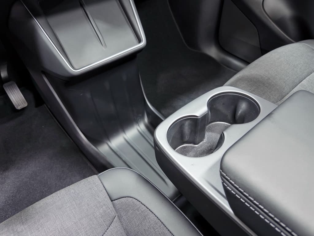 2026 Tesla Model Y view 16