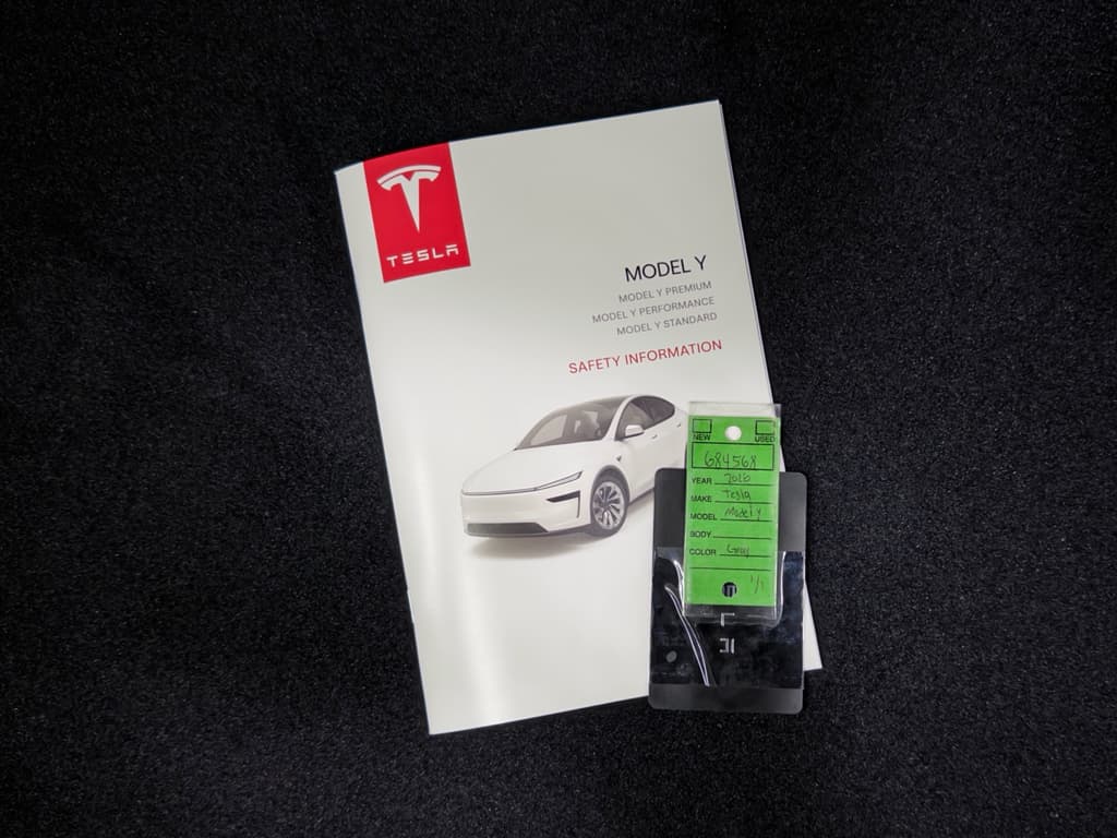 2026 Tesla Model Y view 20