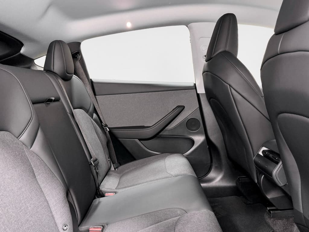 2026 Tesla Model Y view 19