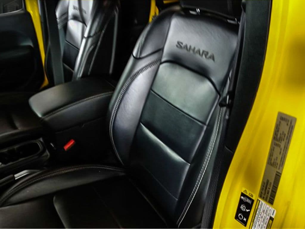 2021 Jeep Wrangler view 7