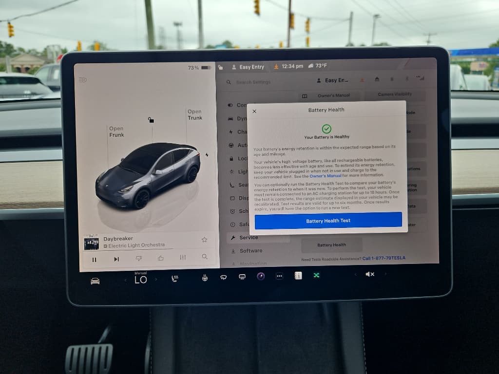 2023 Tesla Model Y view 12