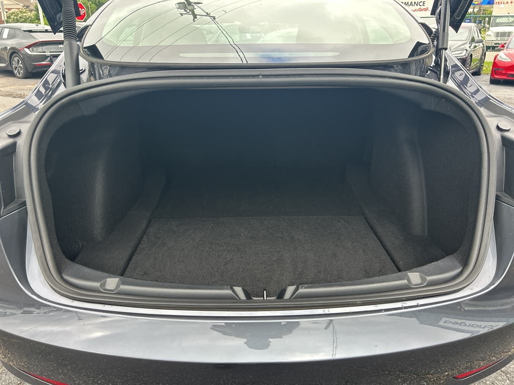 2023 Tesla Model 3 view 18
