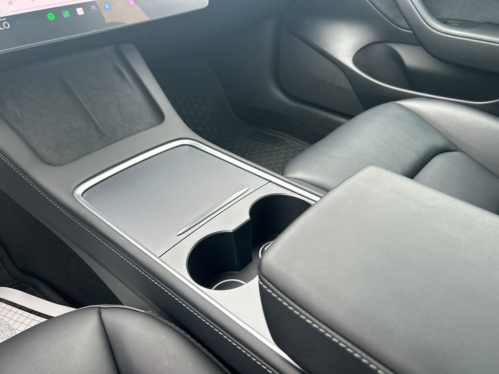 2023 Tesla Model 3 view 13