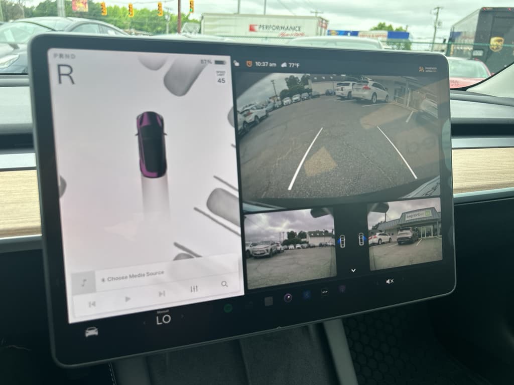 2023 Tesla Model 3 view 9