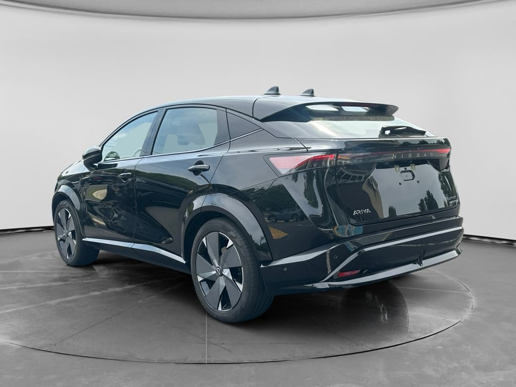 2023 Nissan Ariya view 4