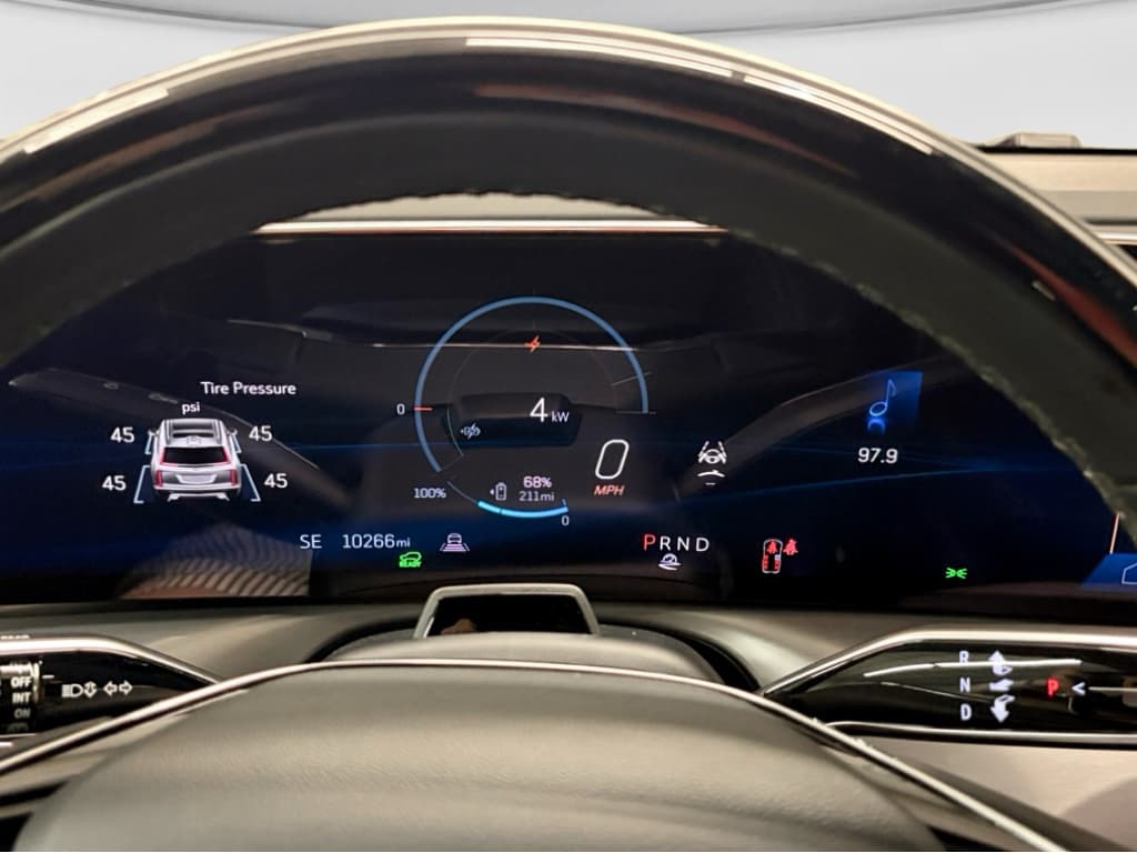 2026 Cadillac Vistiq view 10