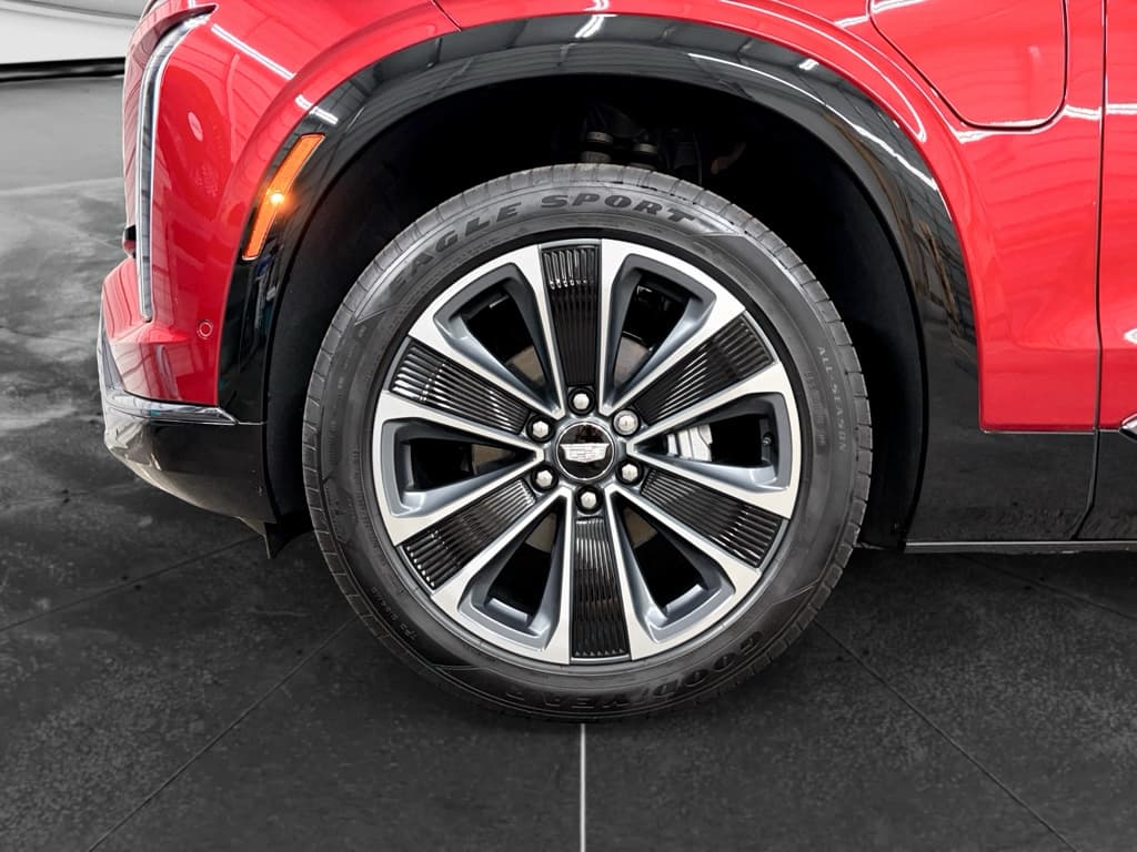 2026 Cadillac Vistiq view 30