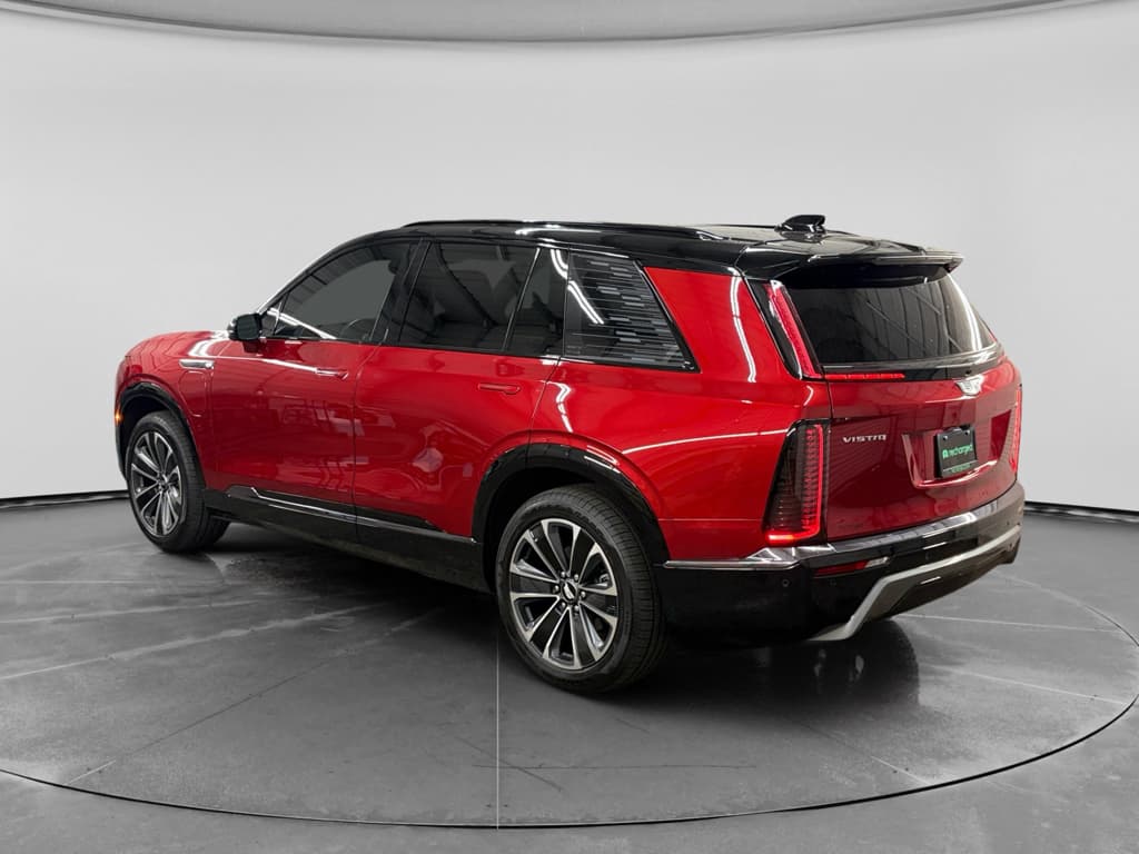 2026 Cadillac Vistiq view 2