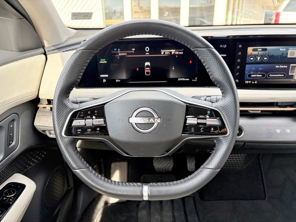 2023 Nissan Ariya view 8