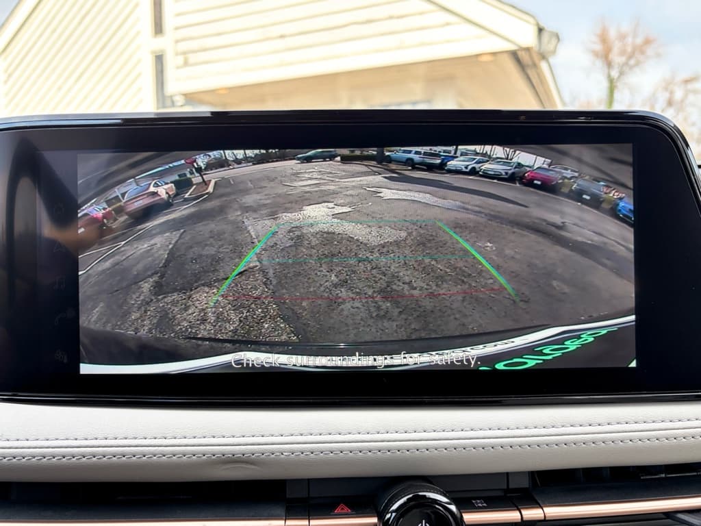 2023 Nissan Ariya view 13