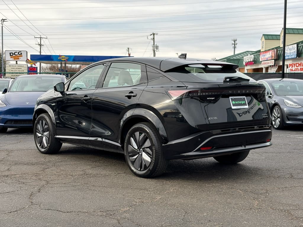 2023 Nissan Ariya view 2