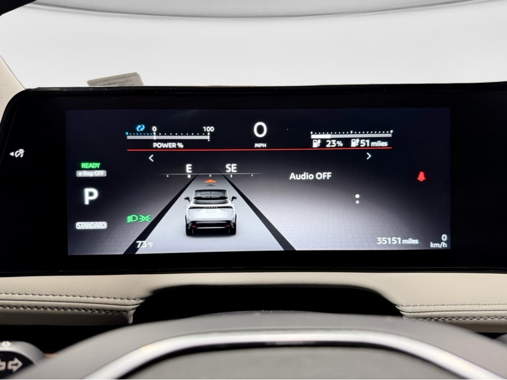 2023 Nissan Ariya view 10