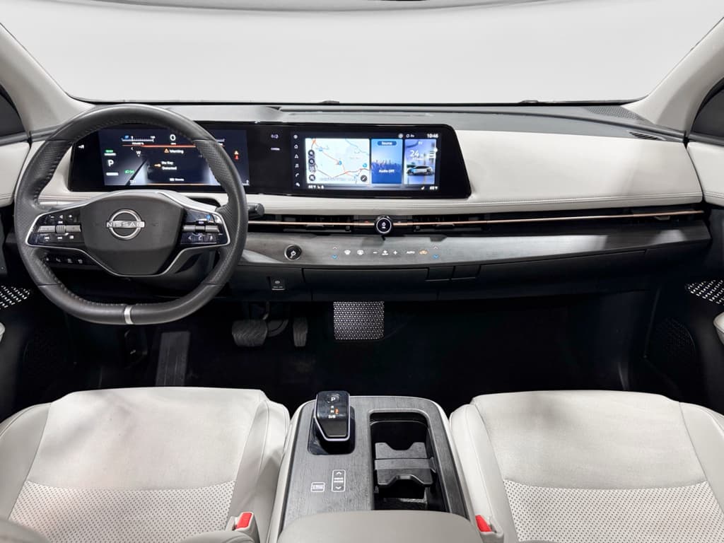 2023 Nissan Ariya view 17