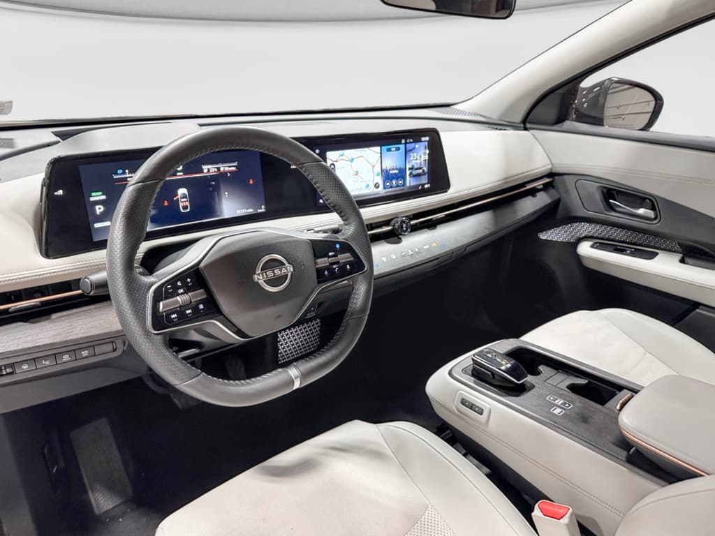 2023 Nissan Ariya view 19
