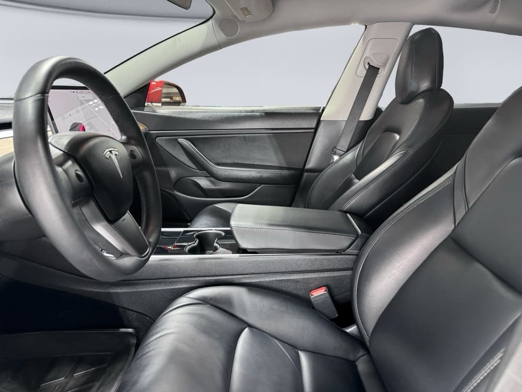 2020 Tesla Model 3 view 15