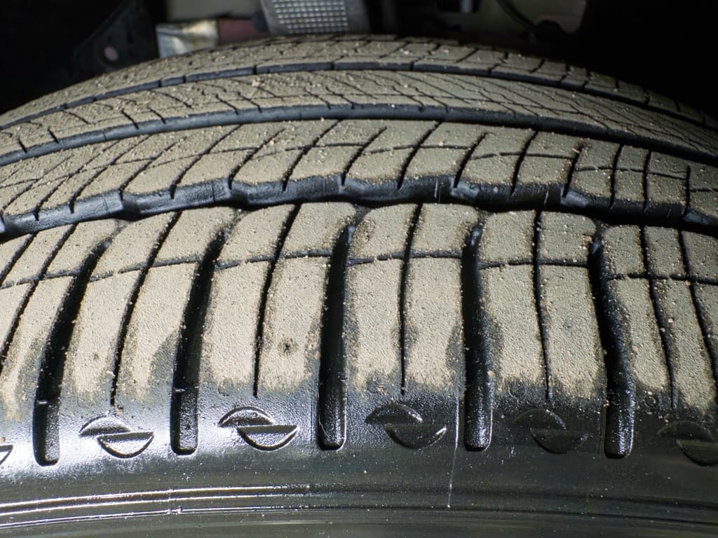 2020 Tesla Model 3 view 30